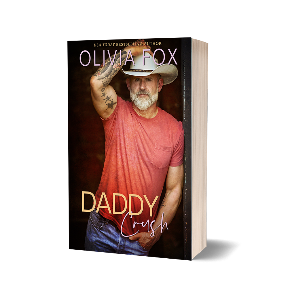 Daddy Crush - Dad's Best Friend Romance Paperback